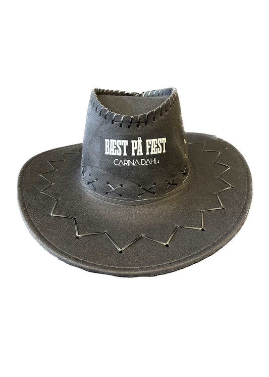Carina Dahl | Bæst på Fæst | Sort Cowboyhatt