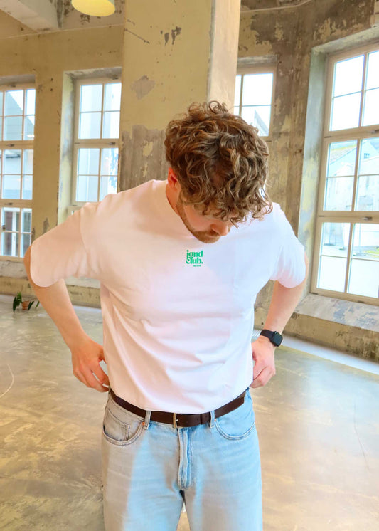 jgnd club. tee | green room