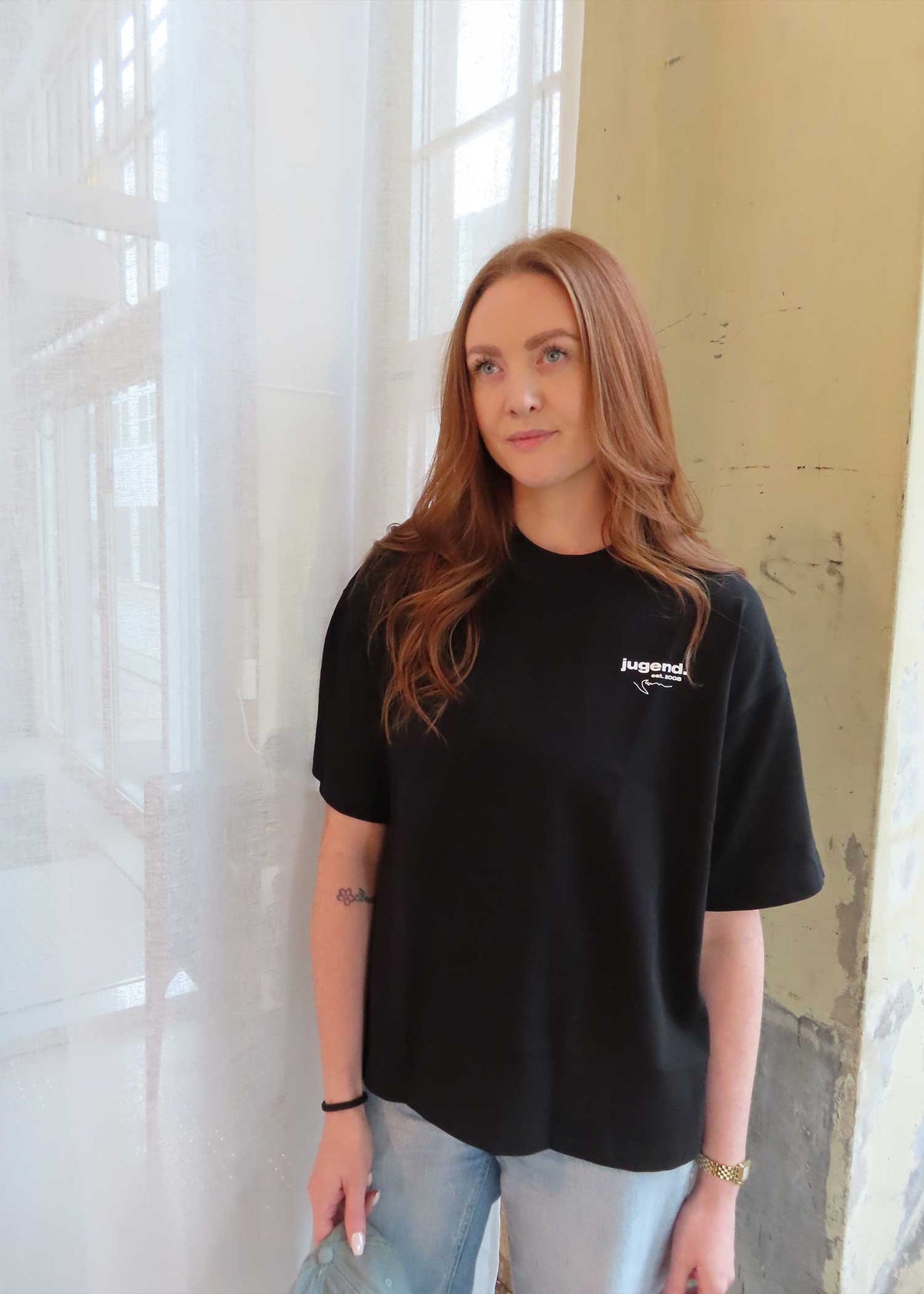 core tee | black