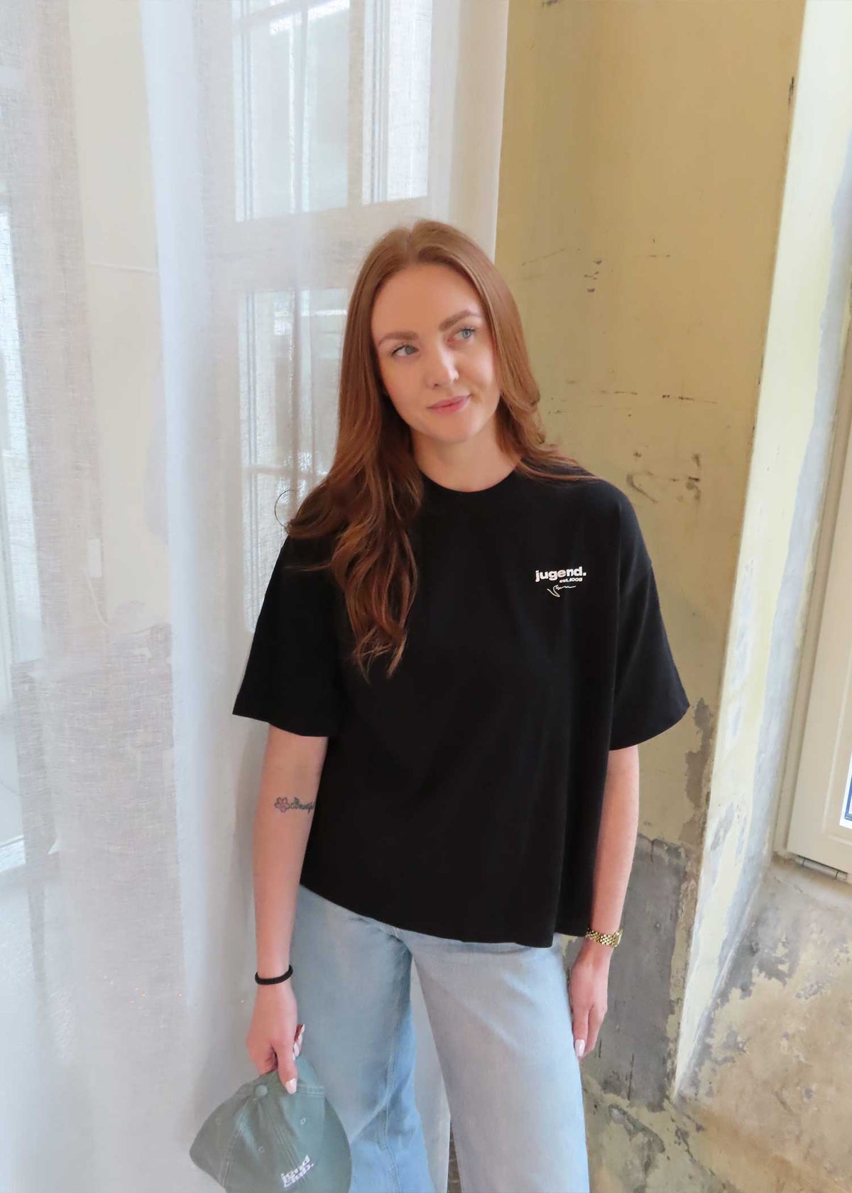 core tee | black