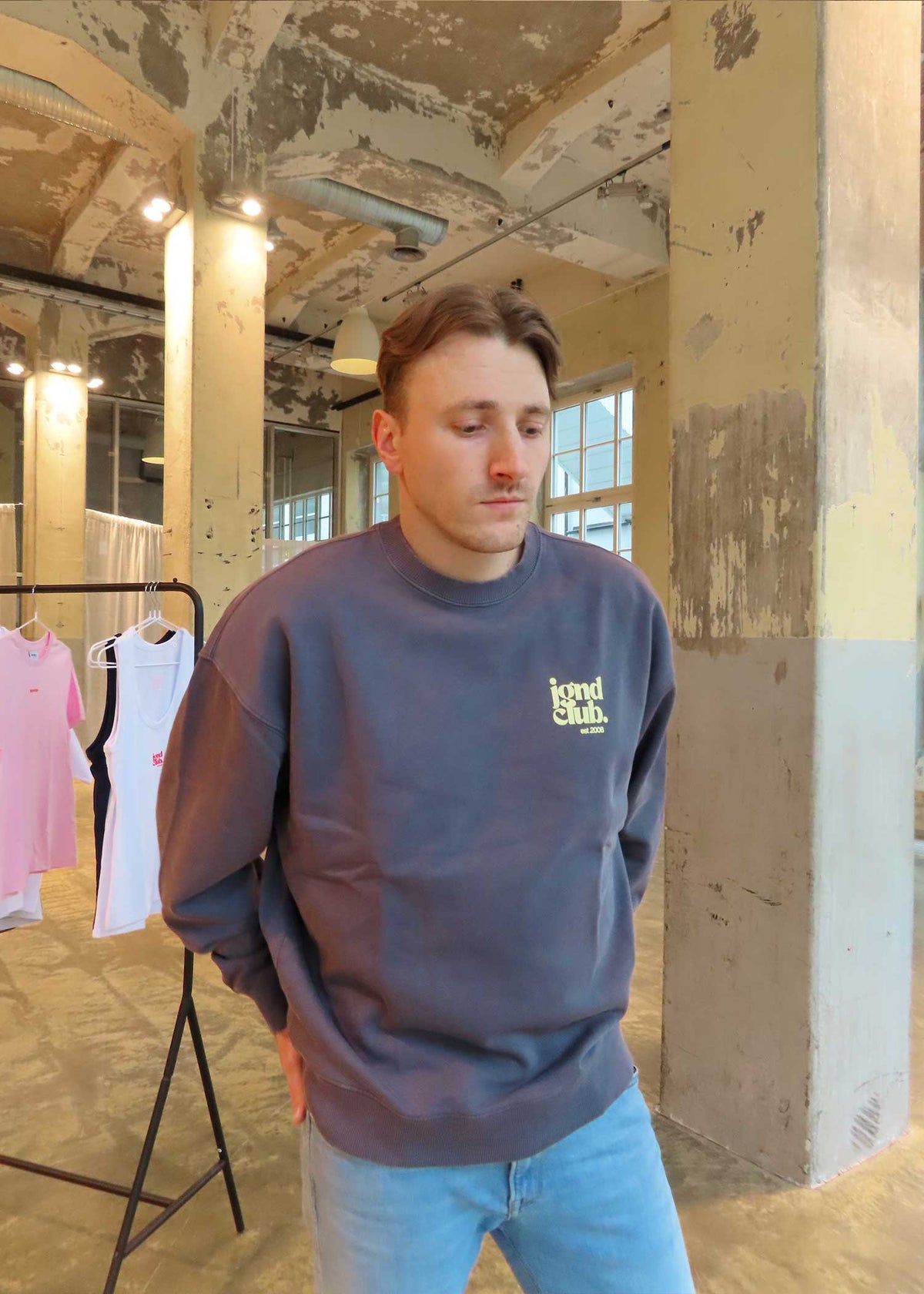jgnd club. crewneck | sunwashed